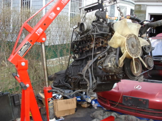 Illustration for article titled How I Installed A JDM Twin-Turbo Engine In My $400 Lexus SC300